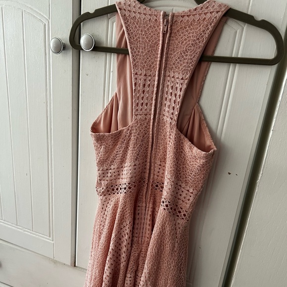 EUC City Studio Blush Lace Sleeveless Dress w/Asymmetrical Neckline, Lined - Picture 4 of 14